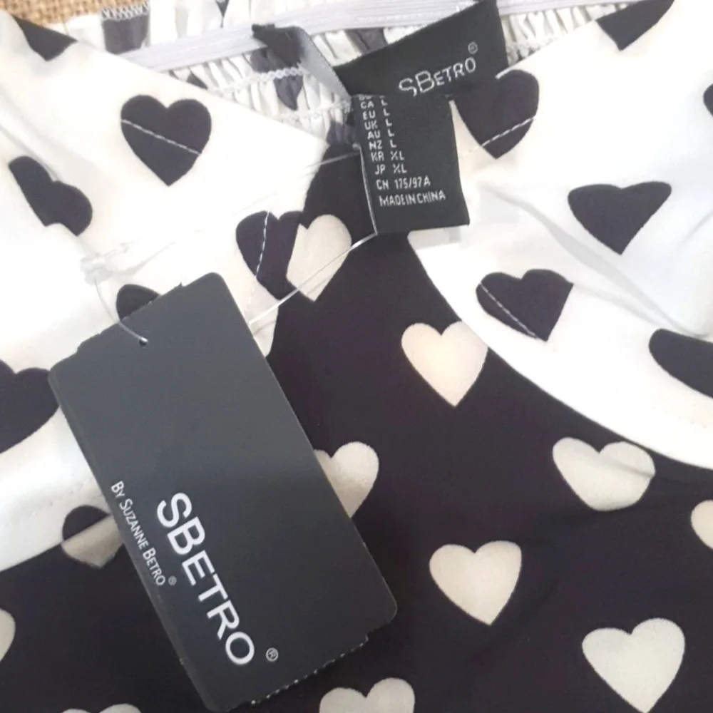 ♻️ 3 for $20 Bundle NEW SIZE 12 SBETRO Heart Dress with Puff Sleeves - Picture 3 of 7